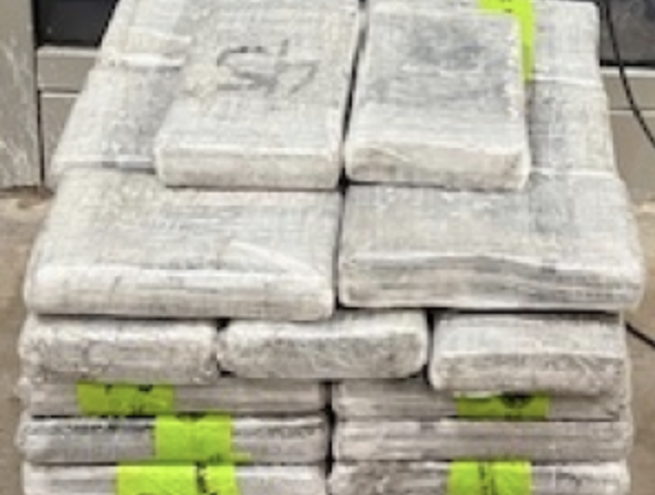 Border officials seize over $900,000 worth of cocaine in Texas